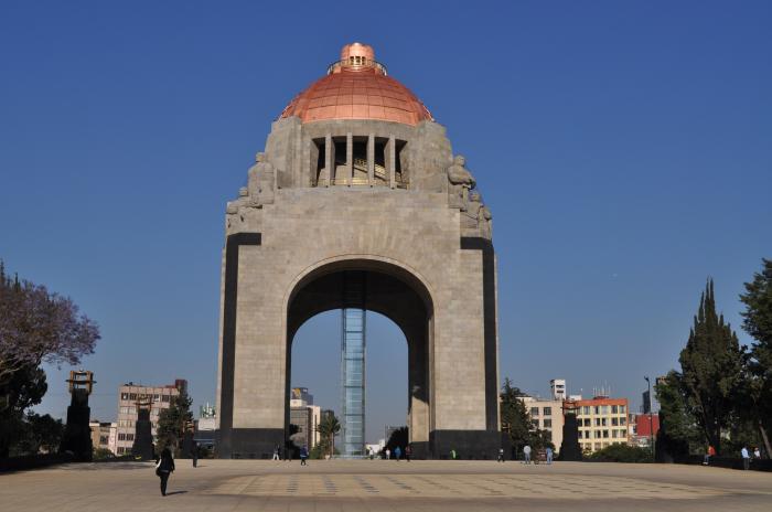 Monumento a la Revolución